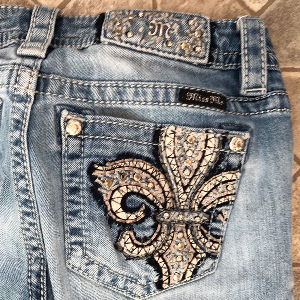 Miss Me 26x30 Jeans